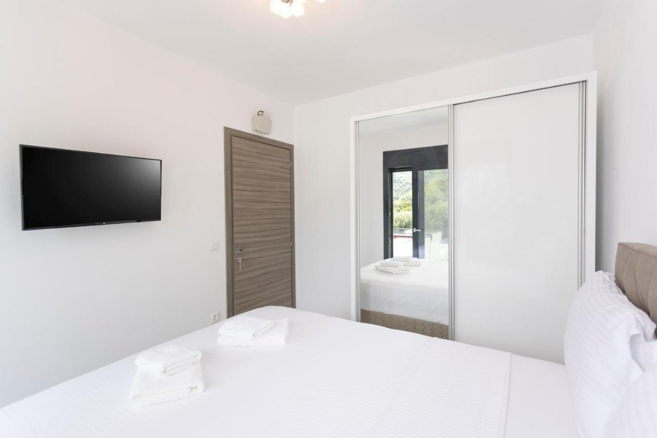 The Sea View Apartment Polychrono Exterior photo